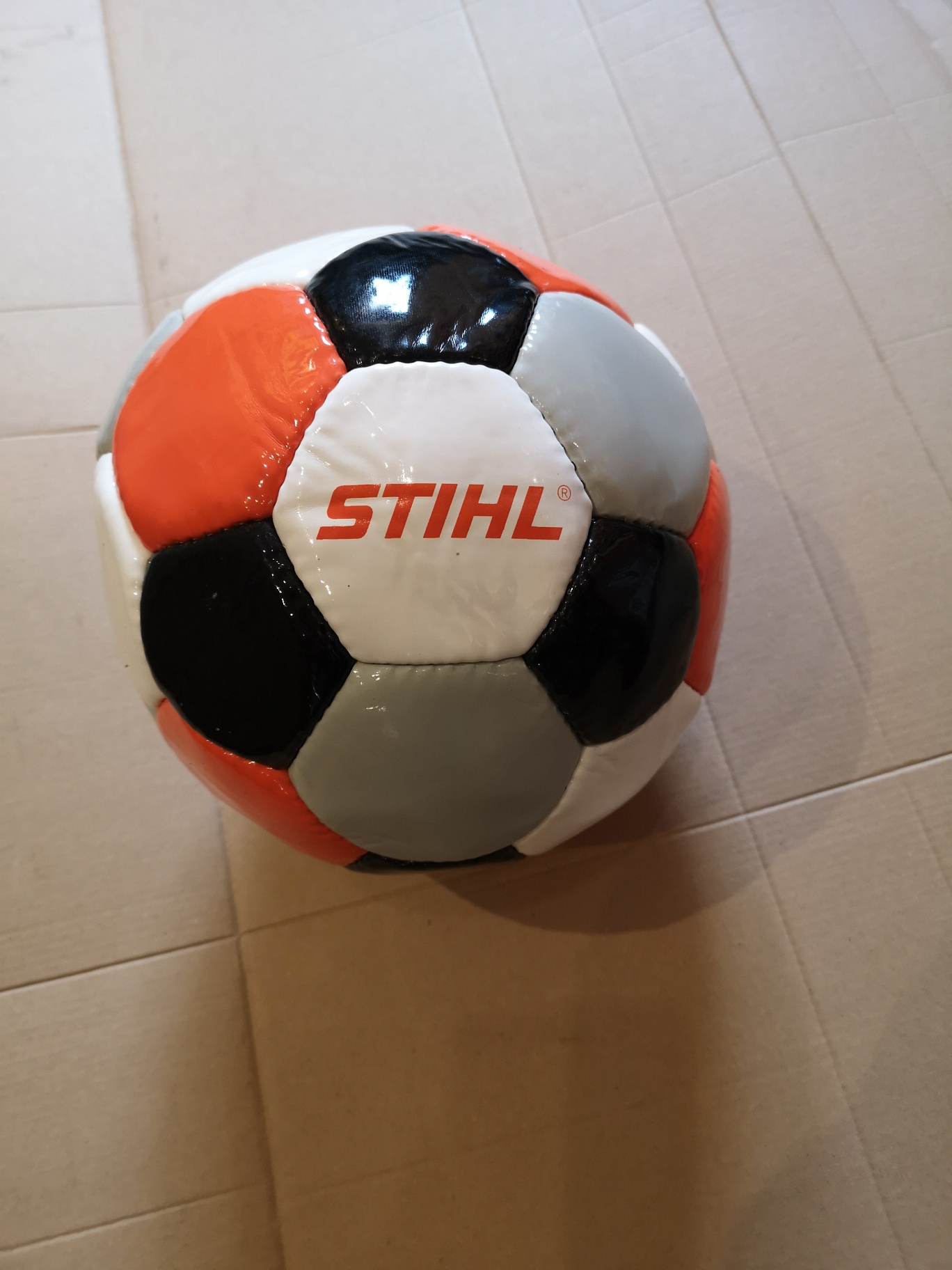 Stihl Fußball für den Fan mit Stihl Logo